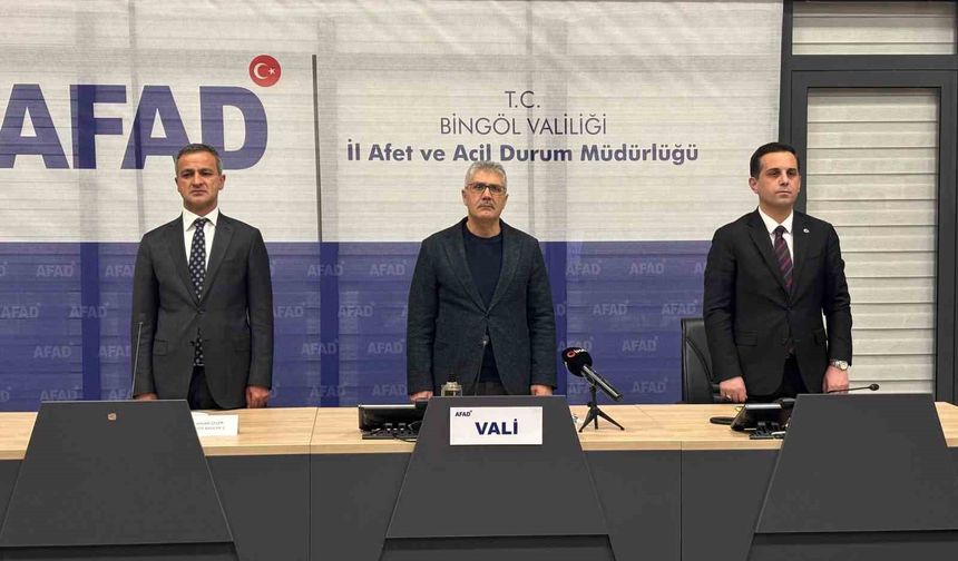 6 Şubat Depremlerinde Hayatını Kaybedenler Bingöl’de Dualarla Anıldı