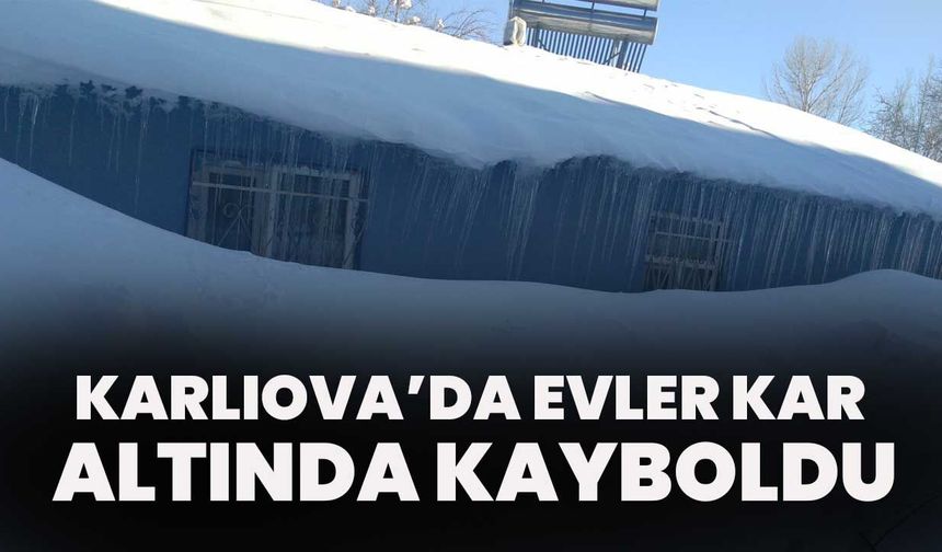 Karlıova’da Evler Kar Altında Kayboldu