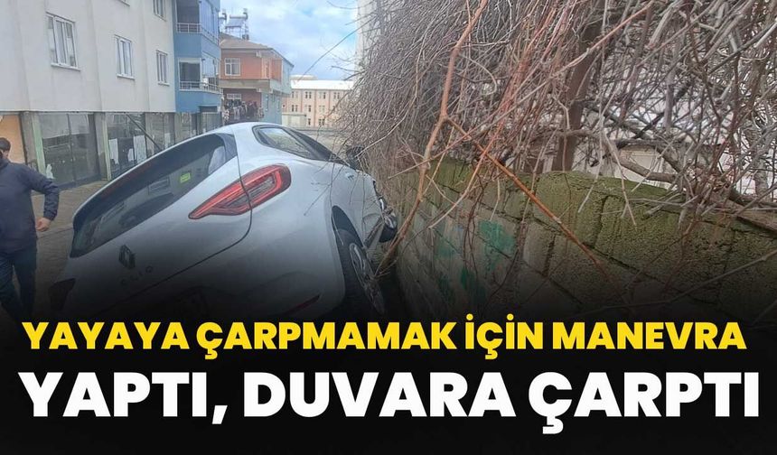 Yayaya Çarpmamak İçin Manevra Yaptı, Duvara Çarptı