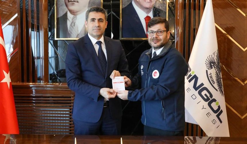 Arıkan, Diyanet Vakfına Kurban Bağışında Bulundu