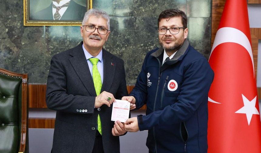 Vali Çelik’ten Gazze İçin Kurban Bağışı