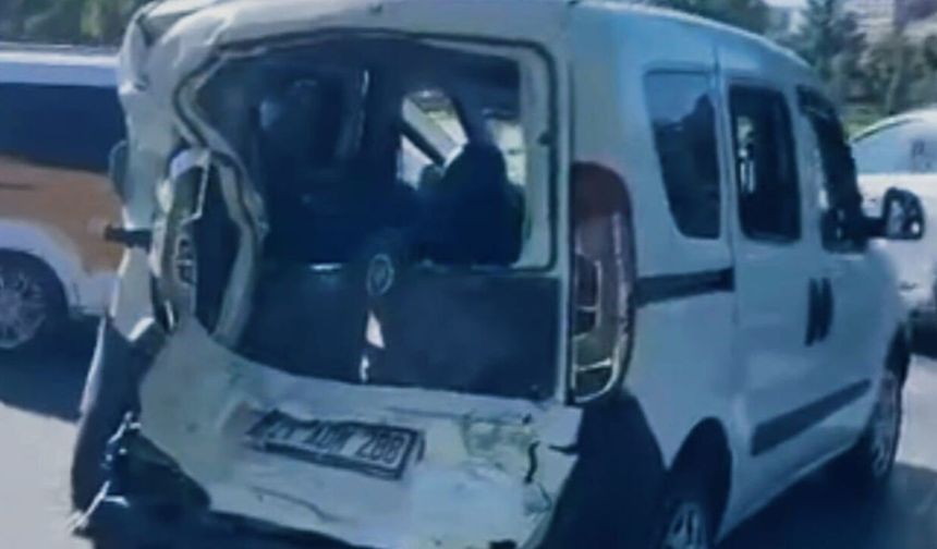Diyarbakır'da Zincirleme Trafik Kazası: 4 Yaralı