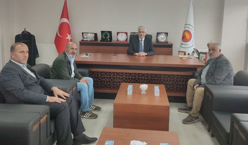 GES İstemeyen Solhan Halkı Bingöl Barosunu Ziyaret Etti