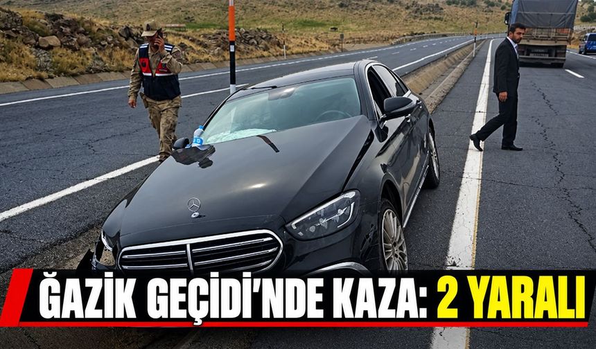 Bingöl Elazığ Yolunda Kaza: 2 Yaralı